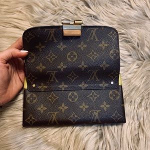 Louis vuitton wallet